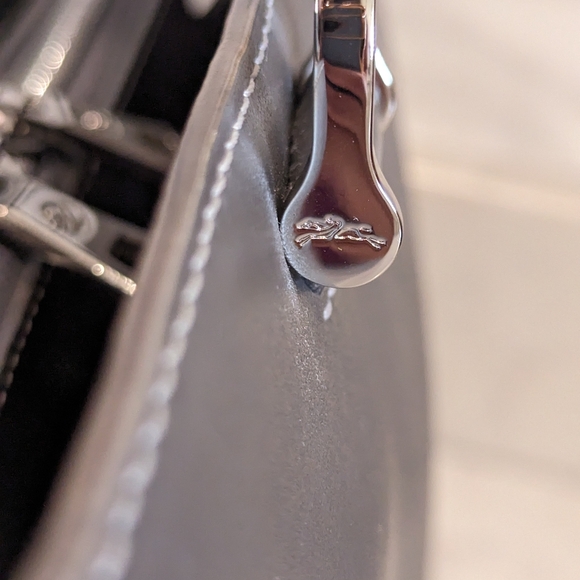 NWOT Silver Longchamp Honore Handbag - Picture 12 of 14